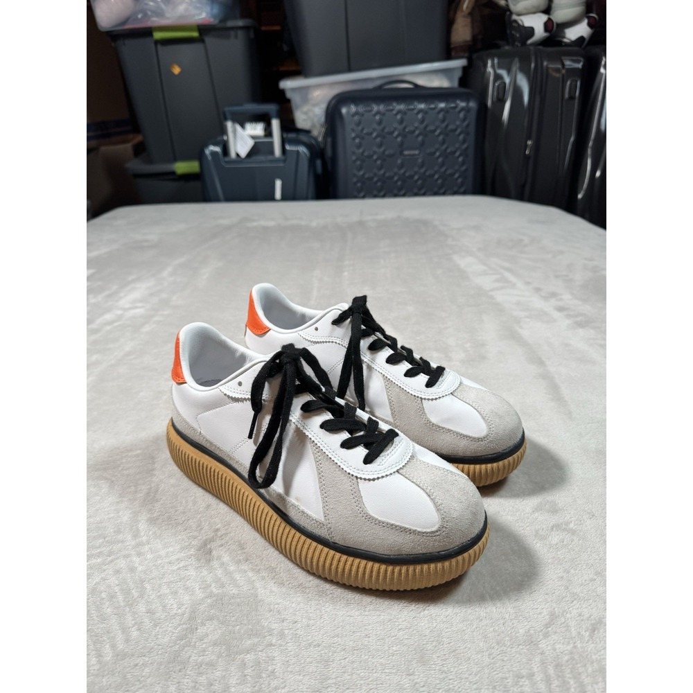 Onisuka Tiger Delecity Shoes Size 8.5 White Habanero